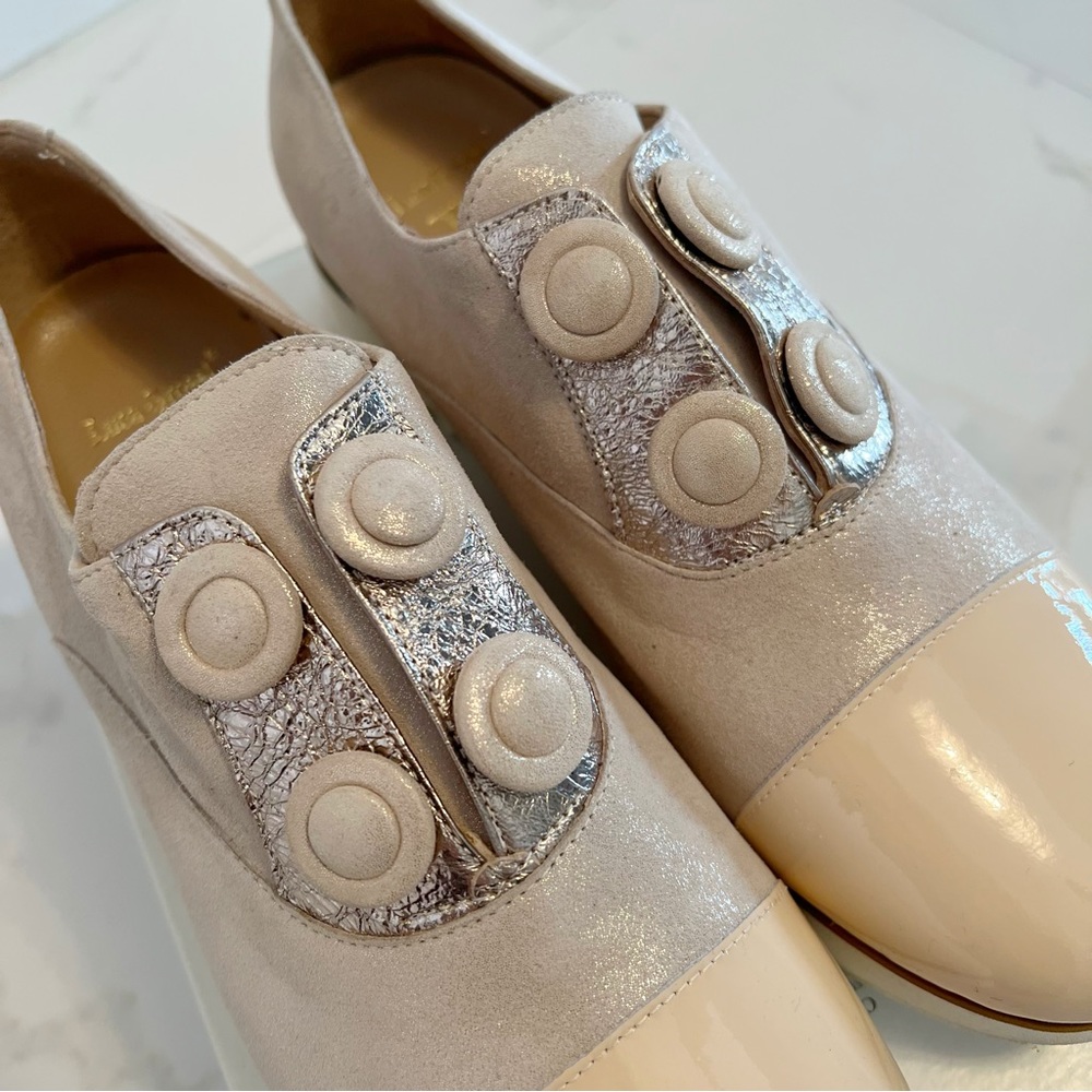 ITALIAN Sparkly Beige Silver Leather
Suede Hardwear Shoe Size 39 - Picture 6 of 16